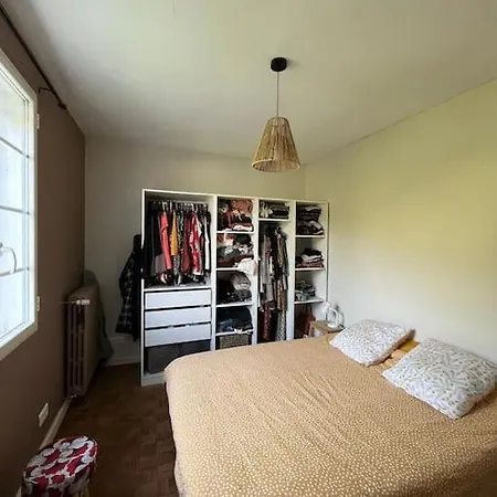 Vakantiehuis Maison Pau - *